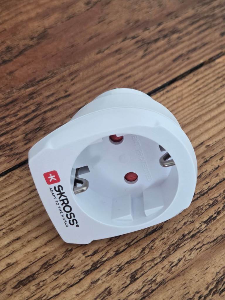 Socket adapter IL <> EU (not UK)