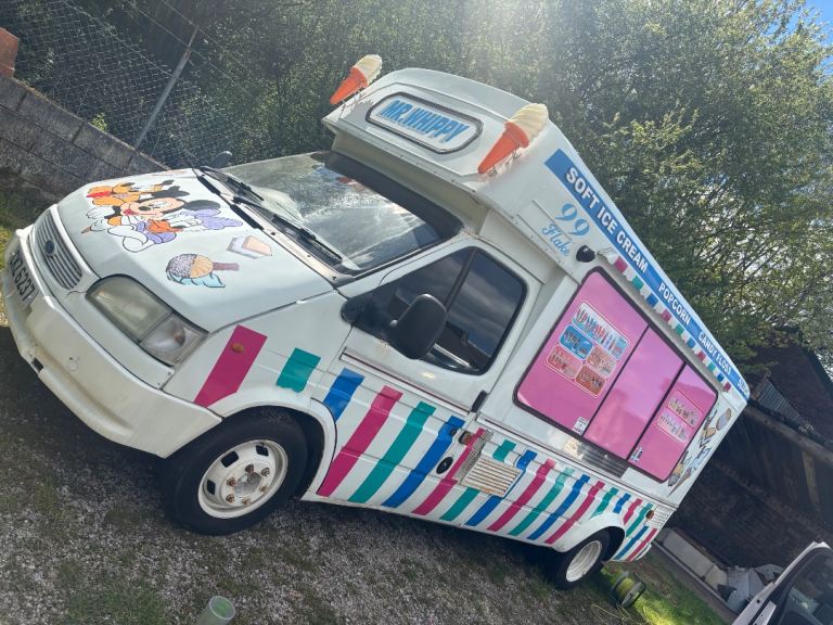 Fully ready to work ice cream van £12000