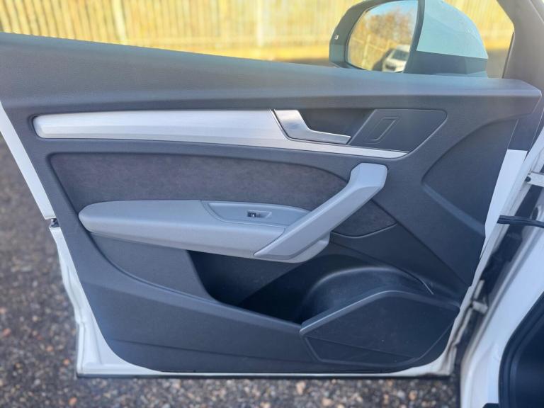 2019 Audi Q5 45 TFSI Quattro S Line 5dr S Tronic ESTATE PETROL Automatic