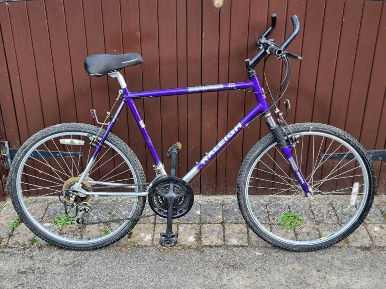 Raleigh mens mountain bike for sale 18" frame