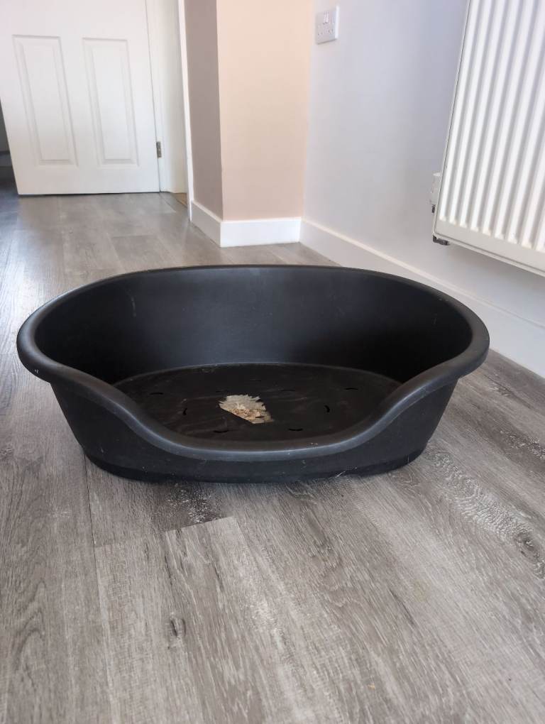 Small dog bed