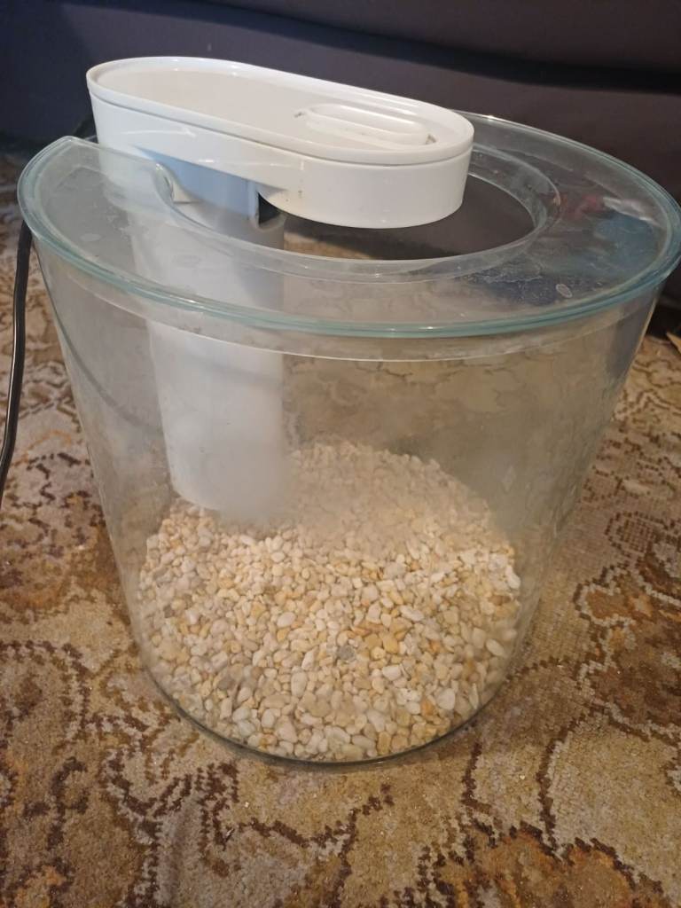 Marina 360 fish tank - 10L