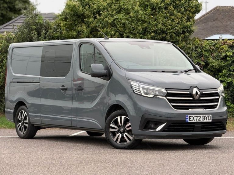 2023 Renault Trafic LL30 Blue dCi 170 Sport+ Crew Van EDC WINDOW VAN DIESEL Automatic
