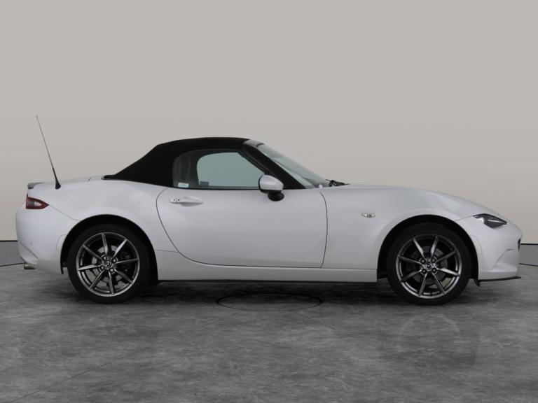 2015 Mazda MX-5 2.0 SKYACTIV-G Sport Nav Convertible 2dr Petrol Manual Euro 6 (160 ps) - LA Conve...