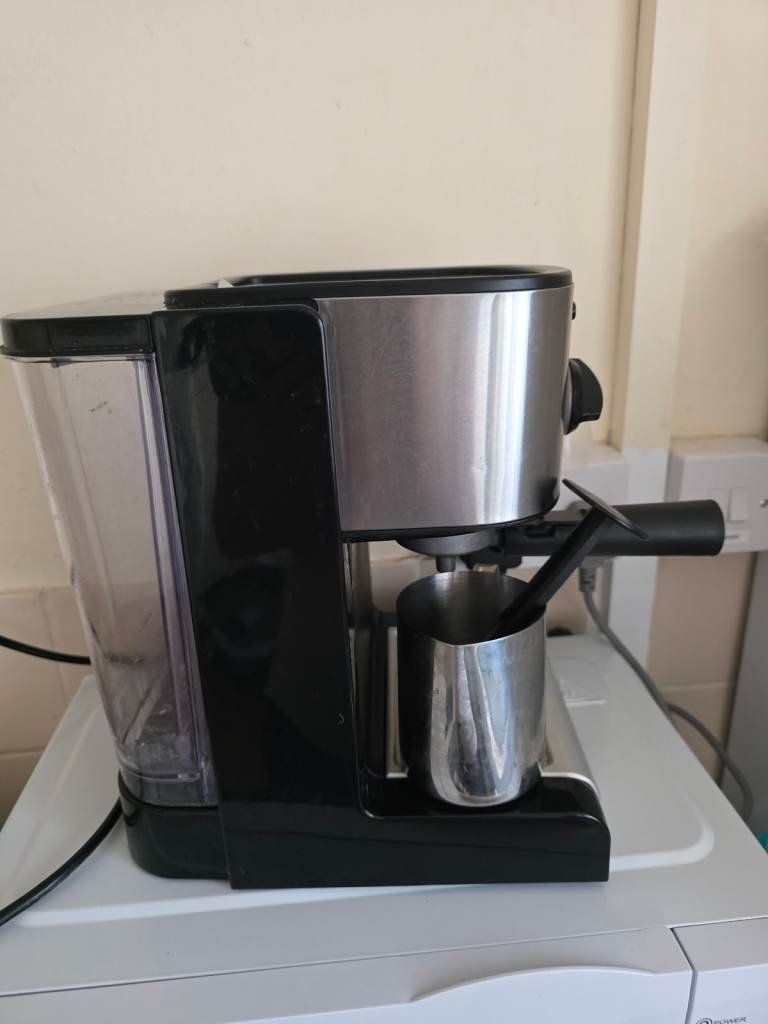 Earth Elements Espresso Machine with Milk Frother – Good Condition
