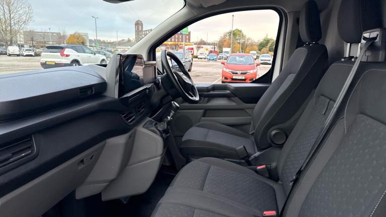 2024 Ford Transit Custom 300 L2 Diesel Fwd 2.0 EcoBlue 136ps H1 Van Limited Van Diesel Manual