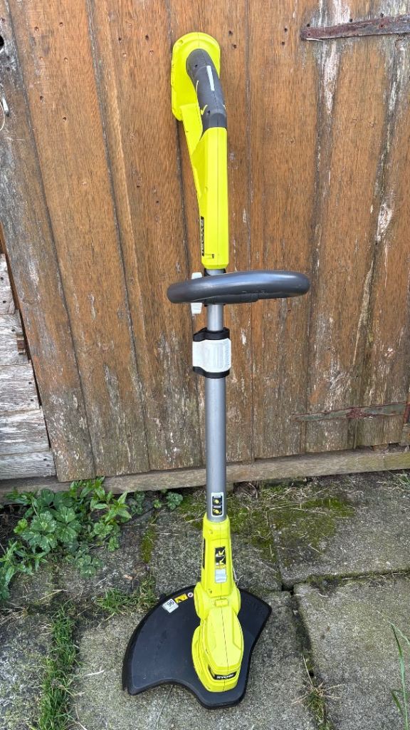 Ryobi OLT1832 grass strimmer