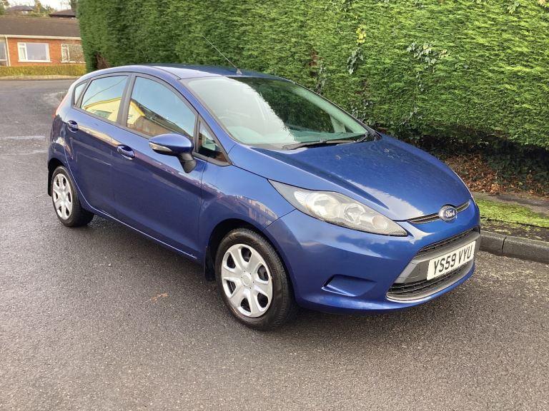 Ford, FIESTA, Hatchback, 2010, Manual, 1242 (cc), 5 doors, low milage only 75,900 miles.