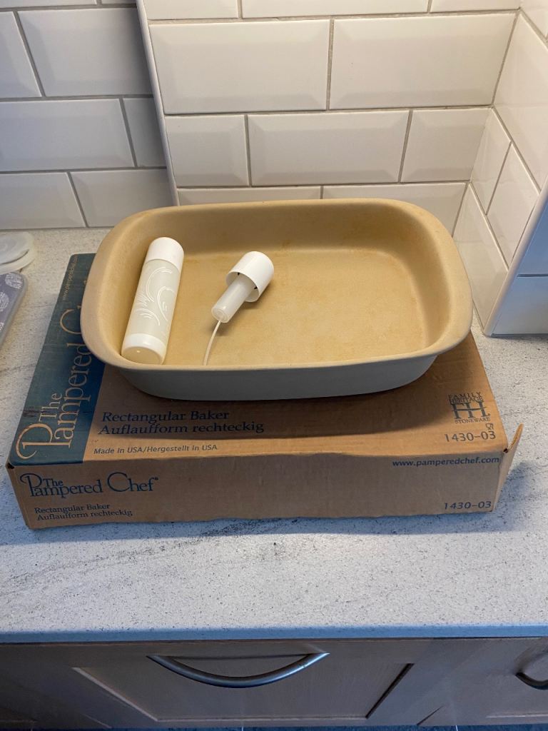 Pampered chef cooking dish