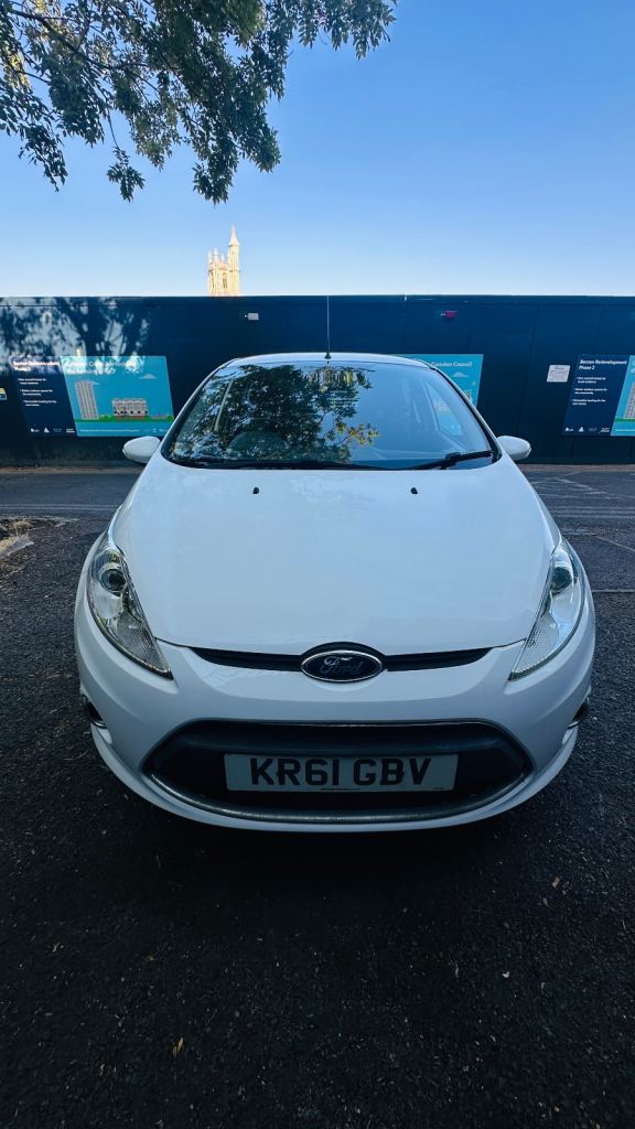 Ford, FIESTA, Hatchback, 2012, Manual, 1399 (cc), 5 doors/only £20 per year tax/very cheap for run