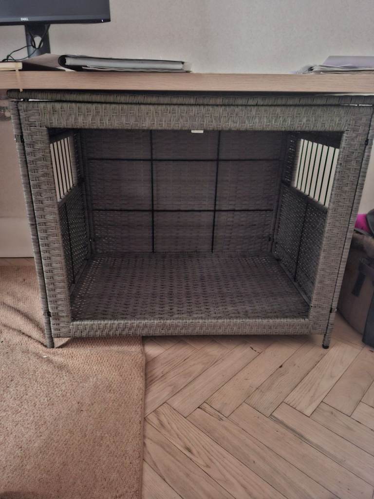 Large open pet bed 
