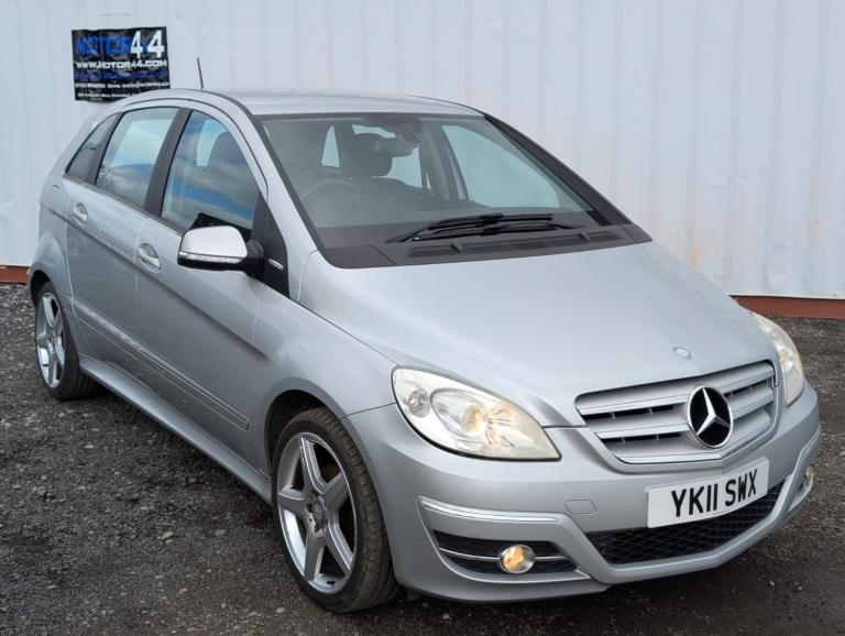 MERCEDES-BENZ B CLASS 1.5 B160 BlueEfficiency Sport 2011