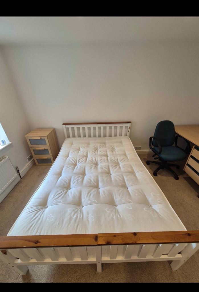 Catherine Lansfield Aspire Double Mattress - Good Condition