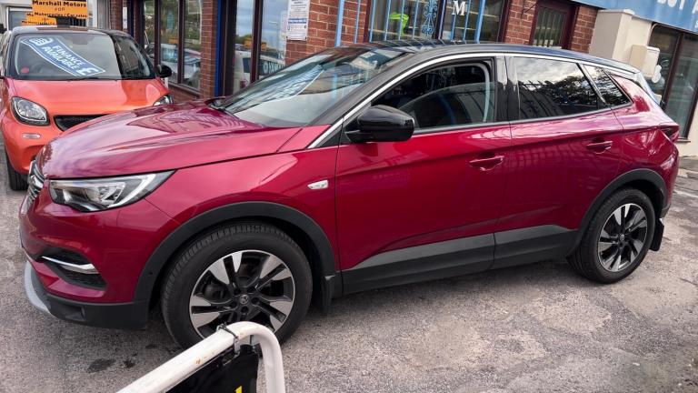 2021 Vauxhall Grandland X 1.5 Turbo D SRi Nav 5dr HATCHBACK Diesel Manual