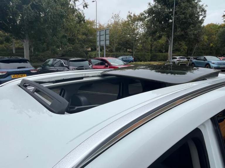 2024 Suzuki Vitara 1.5 SZ5 SUV 5dr Petrol Hybrid AGS Auto Euro 6 (s/s) (115 ps) Automatic SUV Hyb...