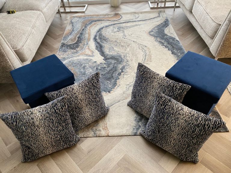 Rug, cushions and side tables