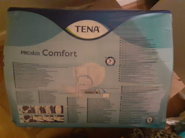 Tena ProSkin Comfort Extra 40 pads in pack