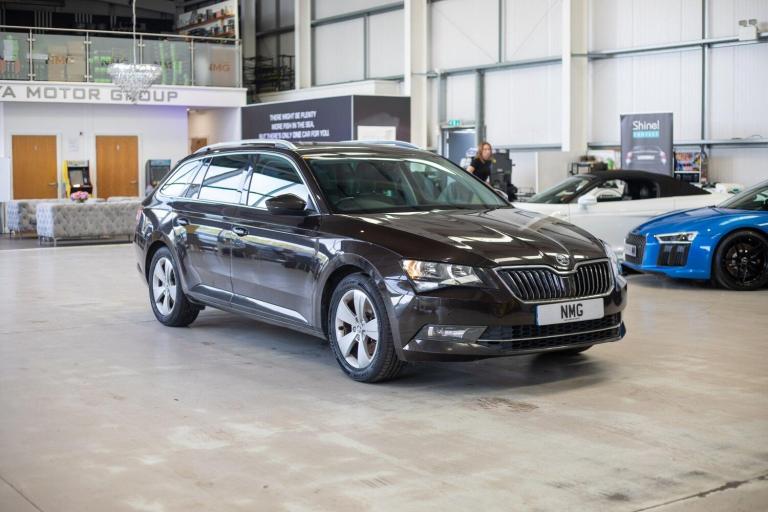 2016 Skoda Superb 2.0 TDI CR SE Technology 5dr ESTATE DIESEL Manual