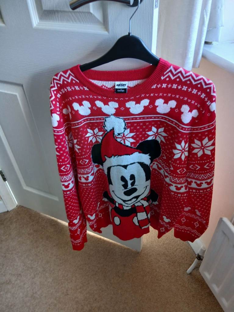 Large Mickey Mouse Christmas jumper 