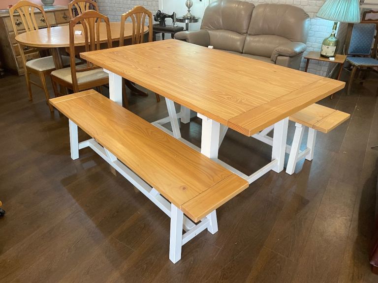 Table with benches, modern rectory style in pine, great space saving item, stylish, in ex condition 