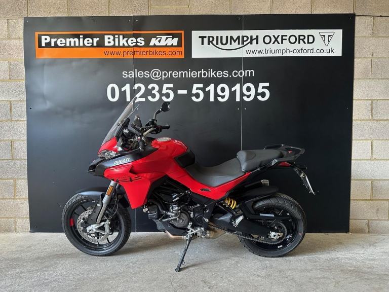 Stunning Low Mileage 2024/24 Ducati Multistrada V2S Motorcycle 