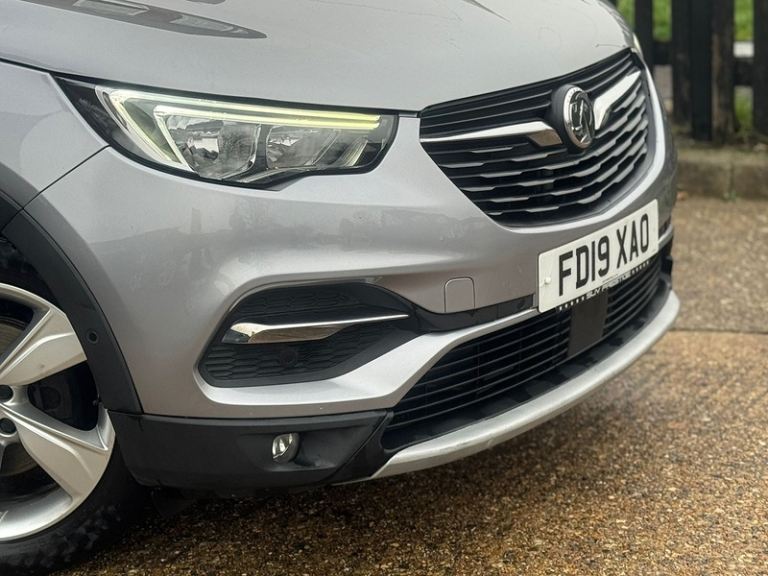 2019 Vauxhall Grandland X 12 Turbo Elite Nav 5dr HATCHBACK Petrol Manual