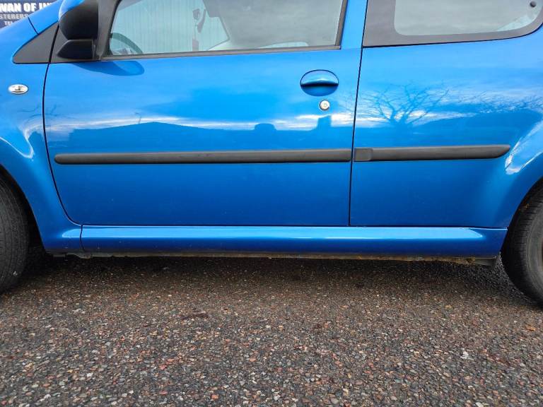 Peugeot, 107, Hatchback, 2011, Manual, 998 (cc), 5 doors