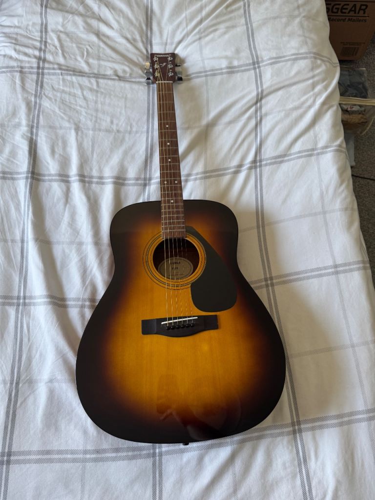 Yamaha F310 acoustic guitar