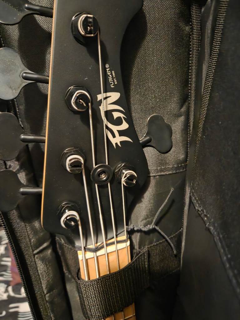 FGN JMJ2 bass