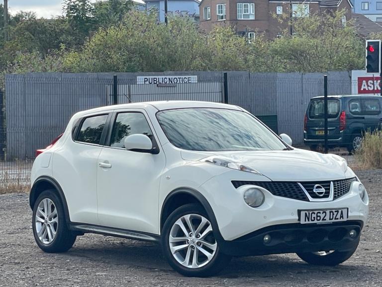 * 2013 NISSAN JUKE TEKNA 1.5 DCI + BLACK LEATHERS + ALLOYS + SATNAV + 12M MOT *