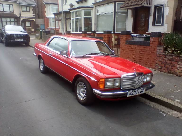 Mercedes-Benz, CE SERIES, 1985, 2299 (cc)