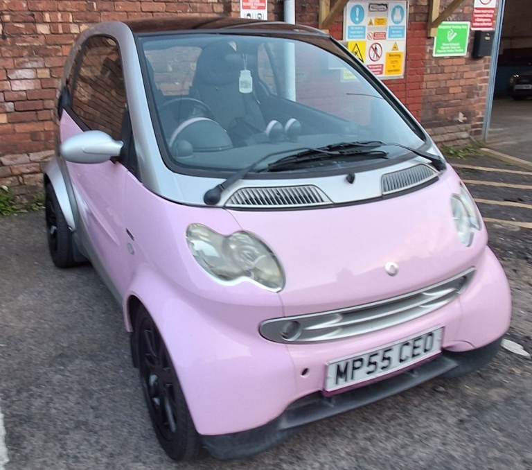 Smart Car Pink Edition Automatic 