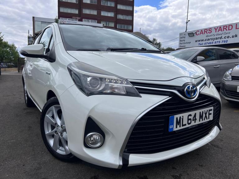 2014 Toyota Yaris 1.5 VVT-h Excel E-CVT Euro 6 5dr (15in Alloy) HATCHBACK Petrol/Electric Hybrid ...