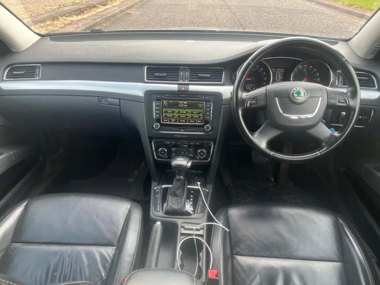 SKODA SUPERB 2.0 TDI Elegance 2012