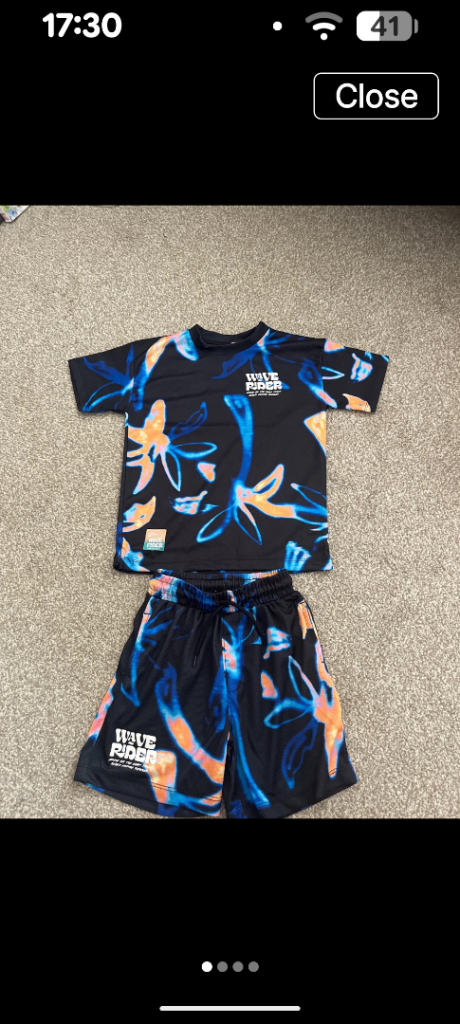 Boys wave rider t shirt and shorts set age 6 in fantastic condition only worn 2 times excellent 