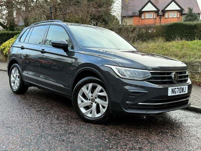 2022 Volkswagen Tiguan Tiguan 1.5 TSI Life DSG Euro 6 (s/s) 5dr SUV Petrol Automatic