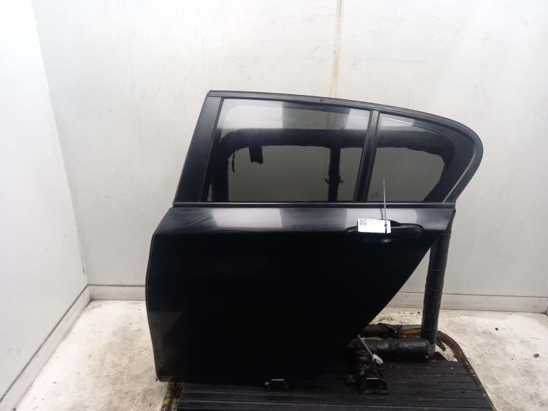 Bmw 1 Series Left Rear Door N/S 2011-2019 Black Sapphire Metallic (475) 5 Door