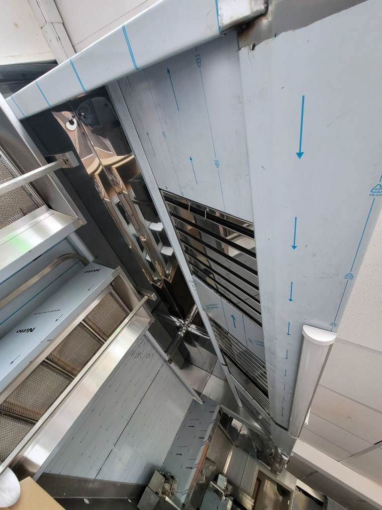 *NEW* Extraction Canopy Full System with Spiral Ducting, Extraction Fan, Filters & Flue