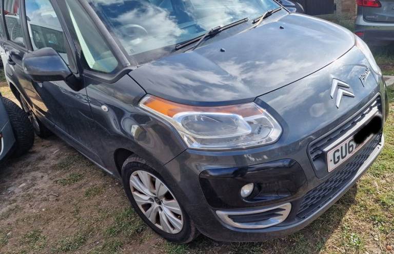 Citroen C3 Picasso Front Bumper Grey Colour 2012