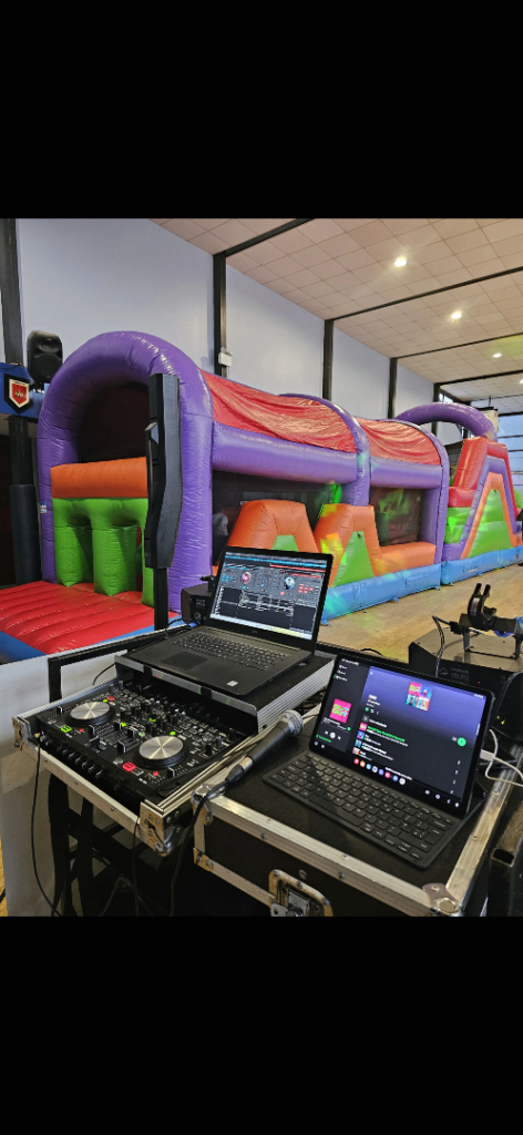 DJ Danny - Children’s entertainer 🥳🍭🎈🪩⭐️