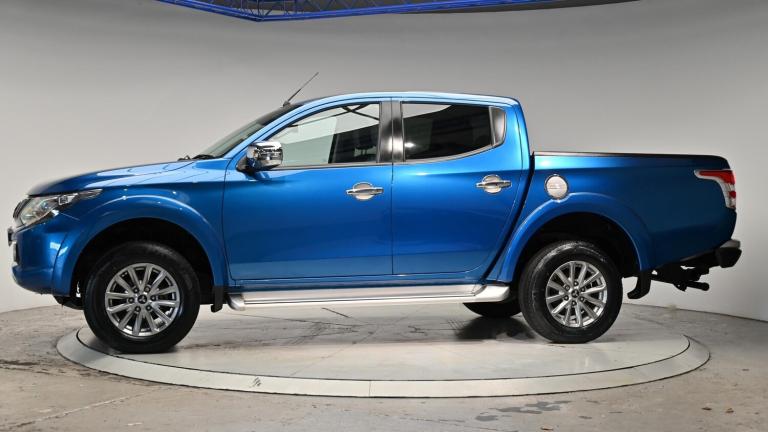 2019 Mitsubishi L200 2.4 DI-D DC Barbarian 4WD Euro 6 4dr PICK UP Diesel Manual