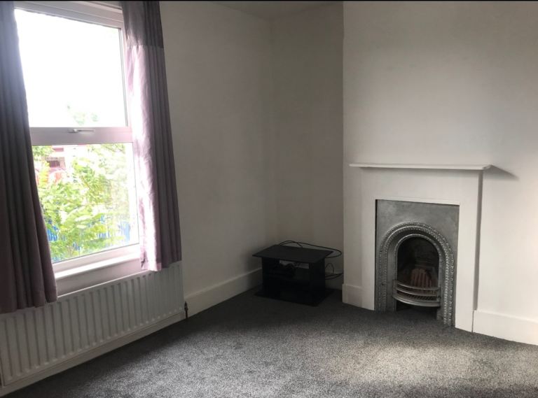 Double room available to rent (DA11)