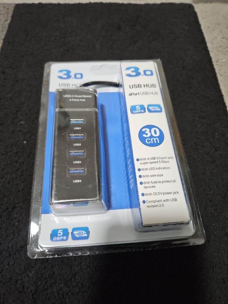 NEW 4 Port USB 3.0 Hub - 30cm Cable