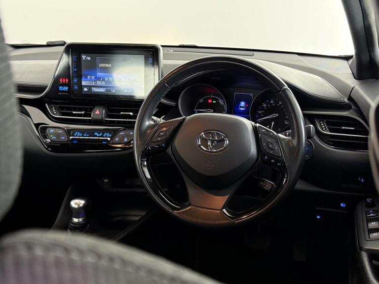 2018 Toyota C-HR 1.8 VVT-h Icon CVT Euro 6 (s/s) 5dr HATCHBACK Petrol/Electric Hybrid Automatic