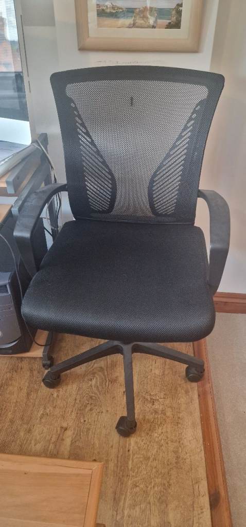 Office swivel chair 