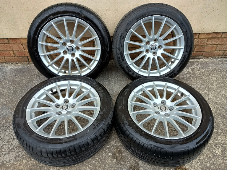 17" Ford Focus MK2/3 Alloys 5x108 Wheels Good Tyres Mondeo Transit Connect