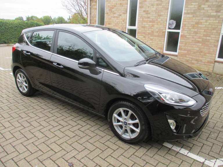 2017 Ford Fiesta 1.1 Ti-VCT Zetec Euro 6 (s/s) 5dr HATCHBACK Petrol Manual