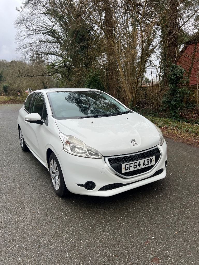 Peugeot, 208, Hatchback, 2014, Manual, 1199 (cc), 3 doors
