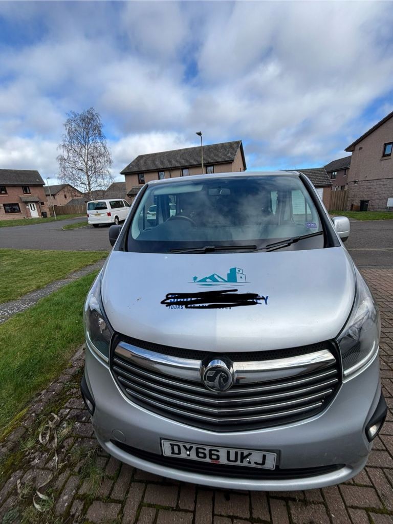 Vauxhall, VIVARO, MPV, 2016, Manual, 1598 (cc), 5 doors