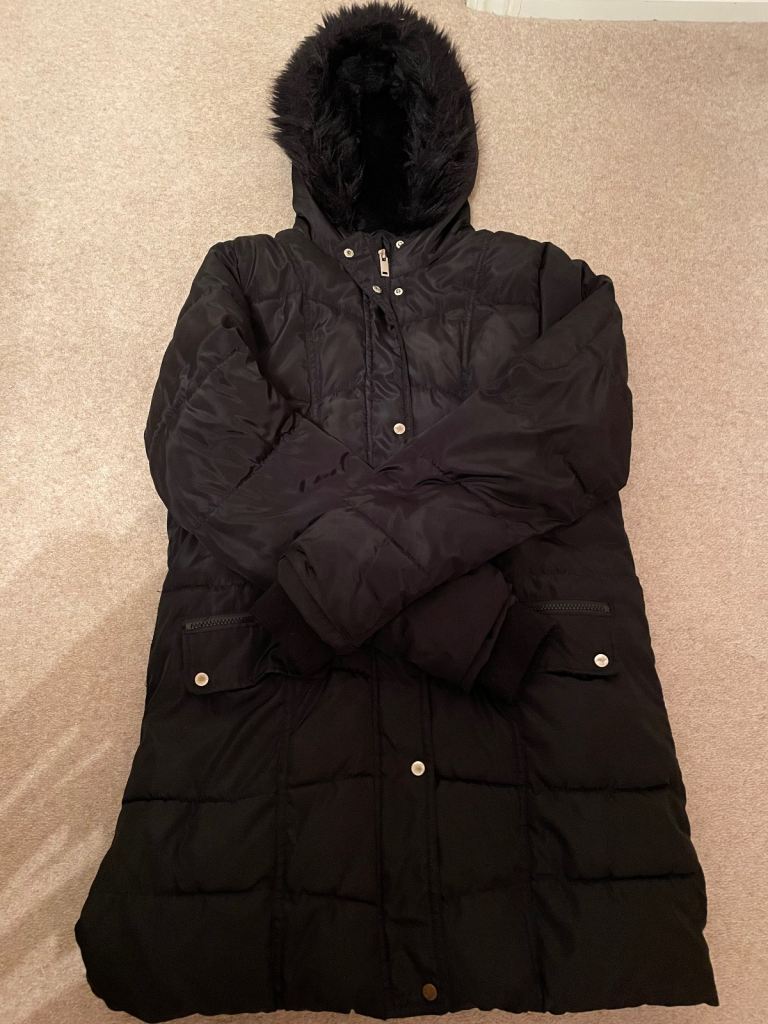 Girls black coat 166 cm (age 14-15 yrs)